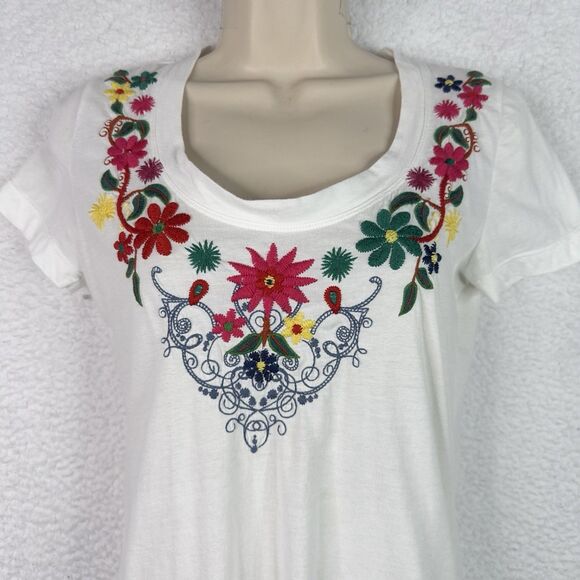 Johnny Was T-Shirt Floral Embroidered White S 100% Cotton Short Sleeve Boho Chic - Picture 2 of 13